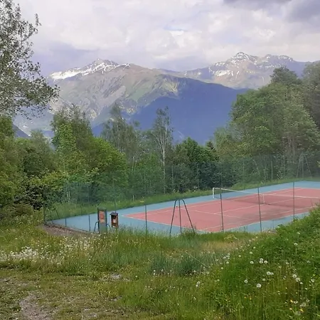 4 Personnes Aux Bottieres Le Bochate Sur Le Domaine Des Sybelles En Savoie Apartment